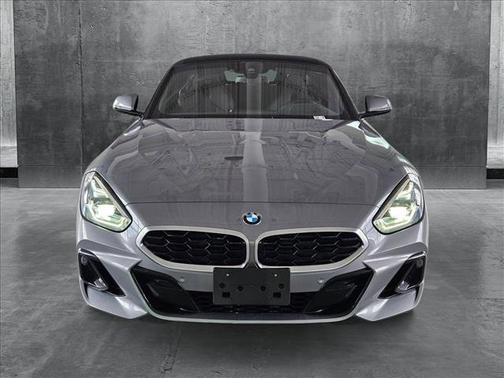 2025 BMW Z4 sDrive30i