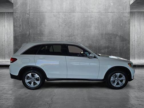 2018 Mercedes-Benz GLC 300 Base