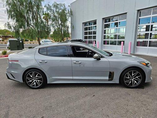 2022 Kia Stinger GT-Line