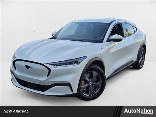 2022 Ford Mustang Mach-E Select