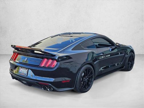 2020 Ford Shelby GT350 Base