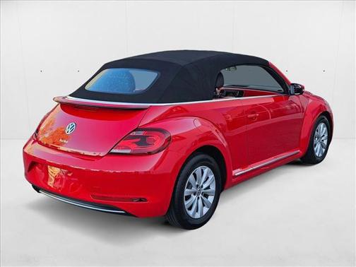 2019 Volkswagen Beetle 2.0T S