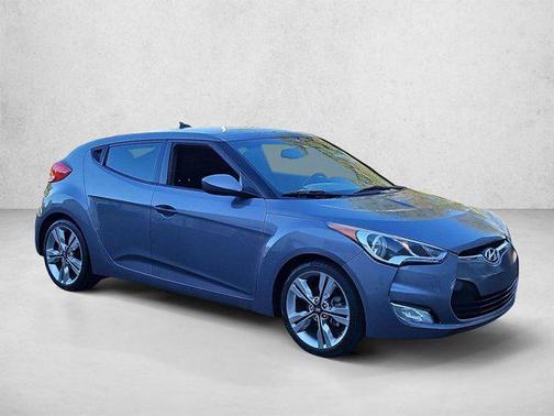 Triathlon Gray Metallic 2017 Hyundai Veloster Value Edition