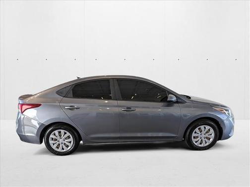 2019 Hyundai Accent SE