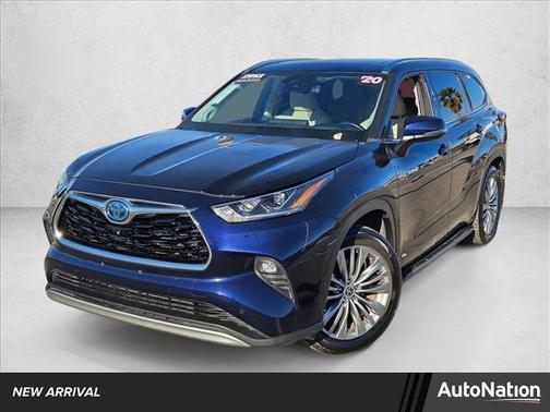 2020 Toyota Highlander Hybrid Platinum