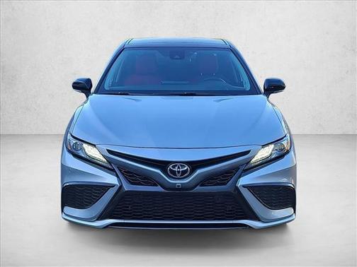 Celestial Silver Metallic/Midnight Black Metallic 2023 Toyota Camry XSE