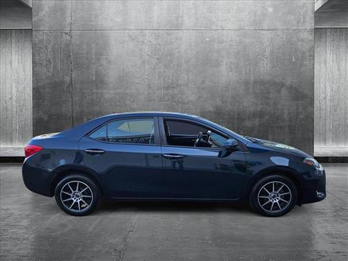 2017 Toyota Corolla XLE
