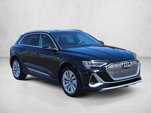 2022 Audi e-tron S Premium Plus