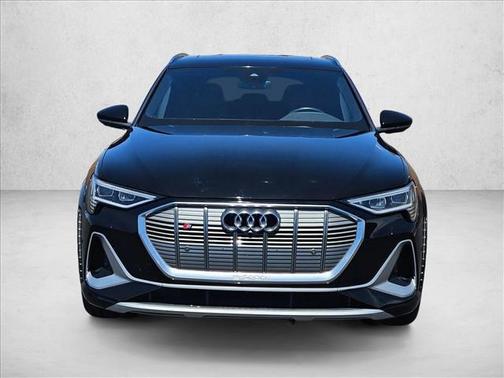2022 Audi e-tron S Premium Plus