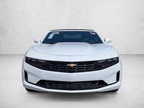 Summit White 2019 Chevrolet Camaro 1LT