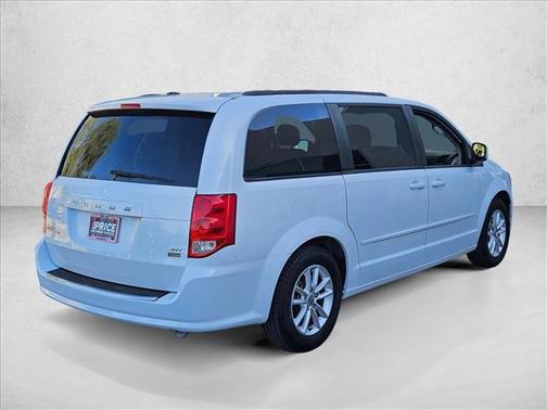 Bright White Clearcoat 2016 Dodge Grand Caravan SXT