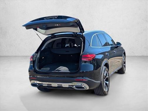 2025 Mercedes-Benz GLC 350e Base