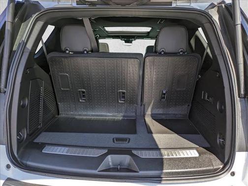 2023 Chevrolet Tahoe 4WD High Country