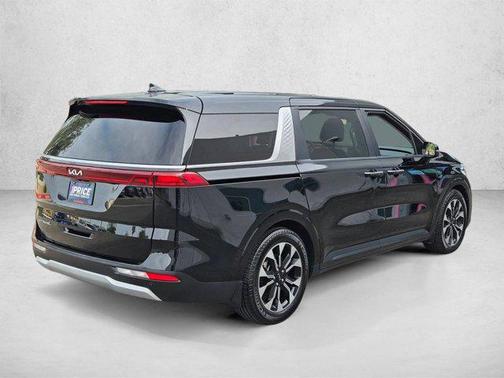 Aurora Black 2022 Kia Carnival EX