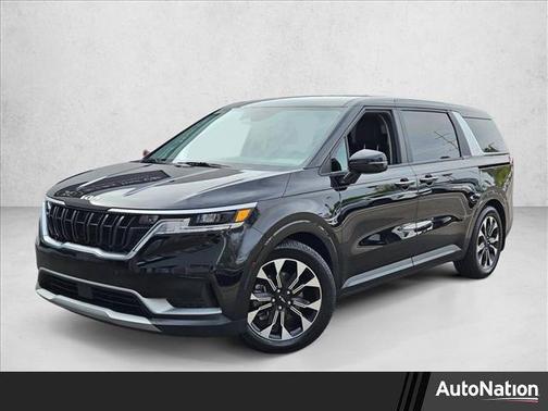 Aurora Black 2022 Kia Carnival EX
