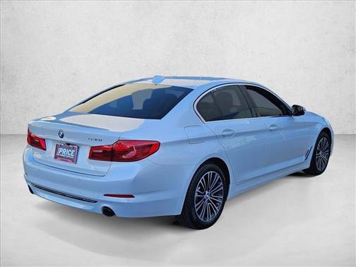 2020 BMW 530 530i