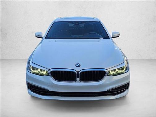 2020 BMW 530 530i