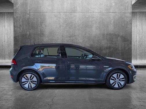 2019 Volkswagen e-Golf SEL Premium