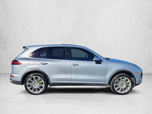 2016 Porsche Cayenne Cayenne S E-Hybrid