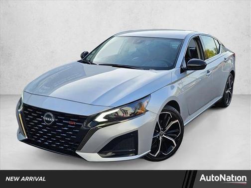 2024 Nissan Altima SR FWD