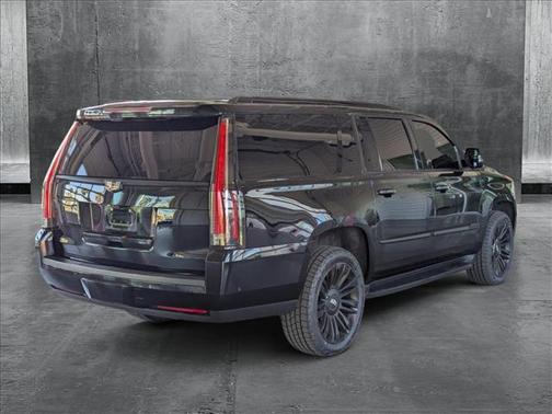 2018 Cadillac Escalade ESV Luxury