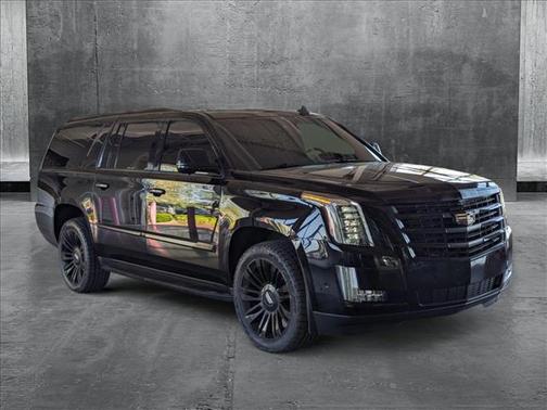 2018 Cadillac Escalade ESV Luxury