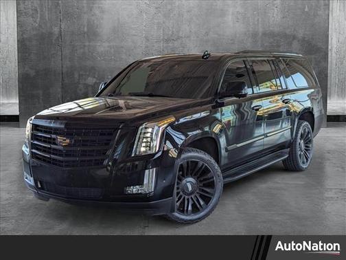 2018 Cadillac Escalade ESV Luxury