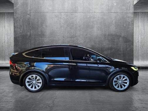 2018 Tesla Model X 75D