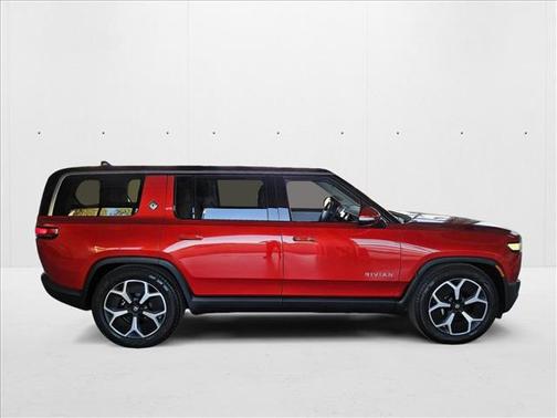 2024 Rivian R1S Adventure