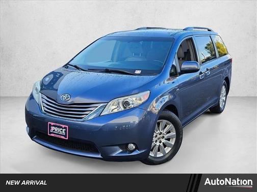 2016 Toyota Sienna XLE