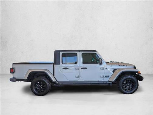 2022 Jeep Gladiator Willys 4x4