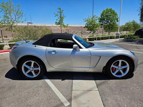 2008 Saturn Sky Red Line