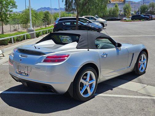 2008 Saturn Sky Red Line