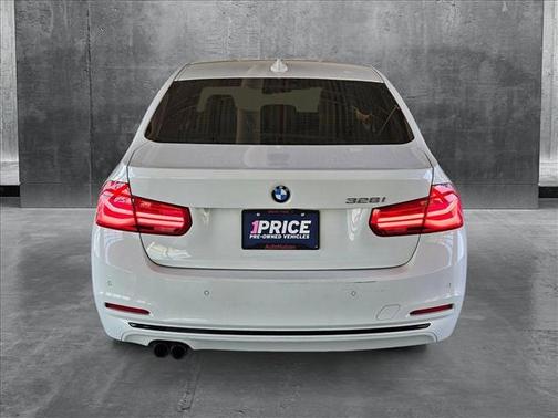 2016 BMW 328 328i