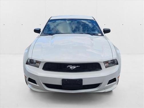 2011 Ford Mustang V6