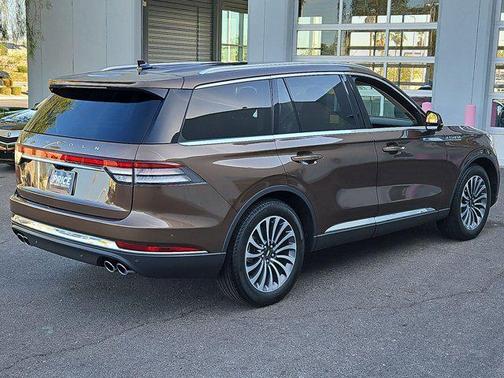 Bronze Smoke Metallic Clearcoat 2022 Lincoln Aviator Reserve