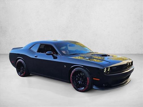 2016 Dodge Challenger R/T Scat Pack