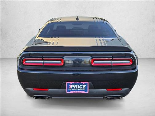 2016 Dodge Challenger R/T Scat Pack