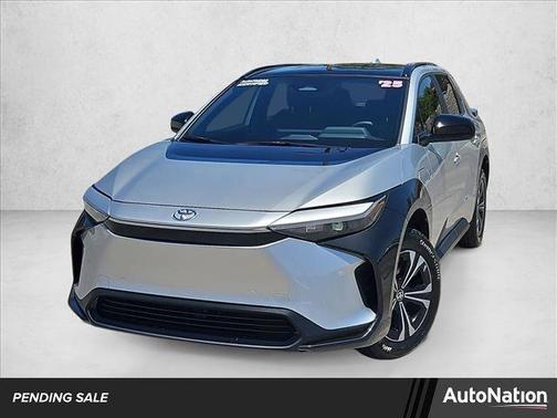 2025 Toyota bZ4X XLE