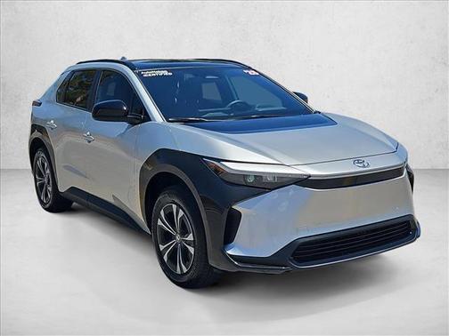 2025 Toyota bZ4X XLE