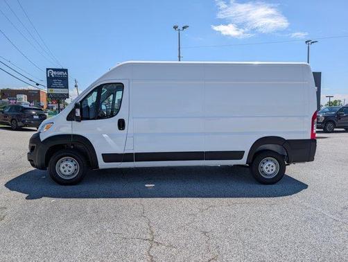 Bright White Clearcoat 2023 RAM ProMaster 2500 High Roof