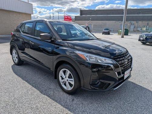 2024 Nissan Kicks S