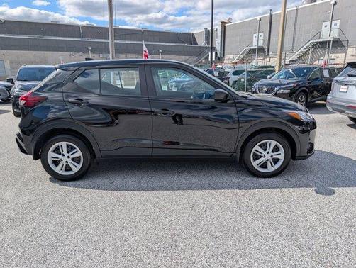 2024 Nissan Kicks S