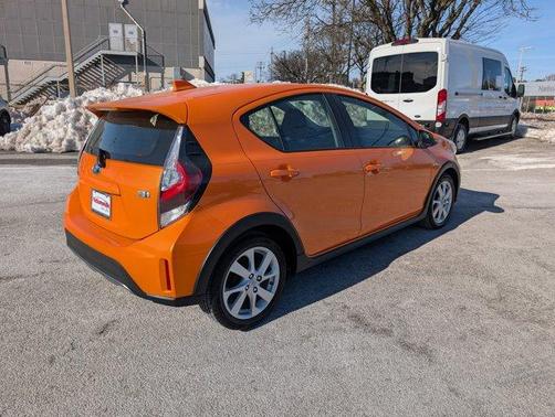 2018 Toyota Prius c Three