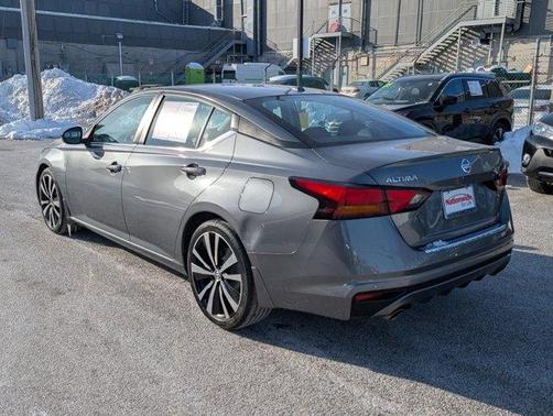 2021 Nissan Altima 2.5 SR