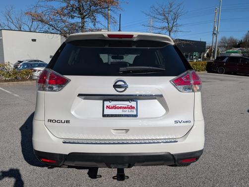 2016 Nissan Rogue SV