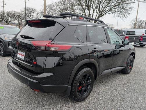 2025 Nissan Rogue Rock Creek