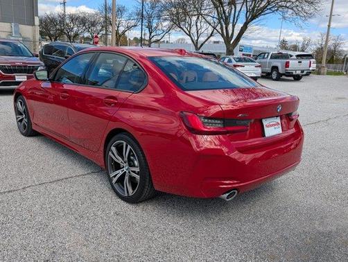 2023 BMW 330 i xDrive