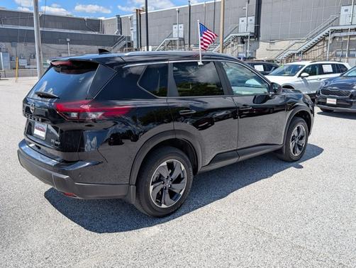 Black 2024 Nissan Rogue SV