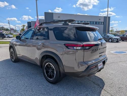 2023 Nissan Pathfinder Rock Creek